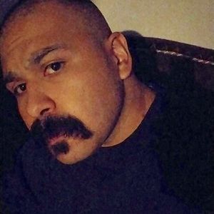 Meet your Posher, Ramiro